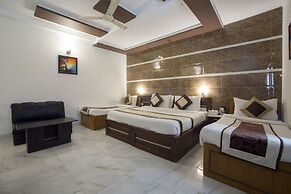 Optimum Tara Palace