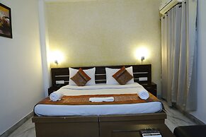 Optimum Tara Palace