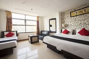 Optimum Tara Palace