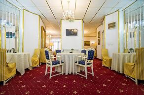 Hotel Carpati