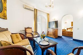 Hotel Carpati