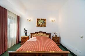 Hotel Carpati