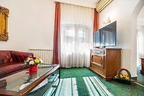 Hotel Carpati