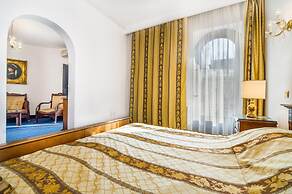 Hotel Carpati