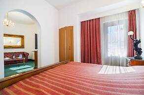 Hotel Carpati