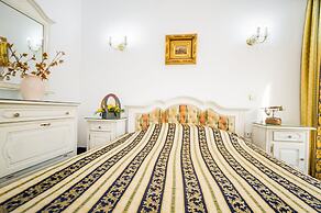 Hotel Carpati