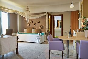 Golden Bay Hotel