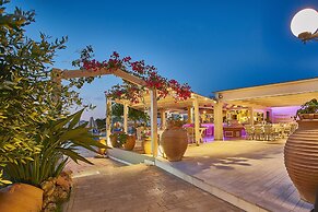 Golden Bay Hotel
