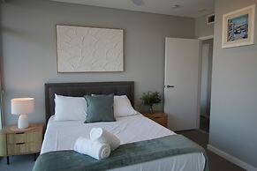 Kirra Surf Apartments