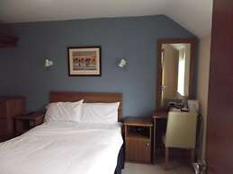Dalys Inn