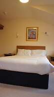 Dalys Inn