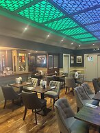 Dalys Inn