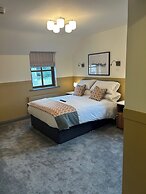 Dalys Inn