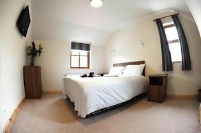 Dalys Inn