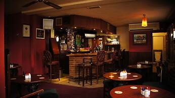 Dalys Inn