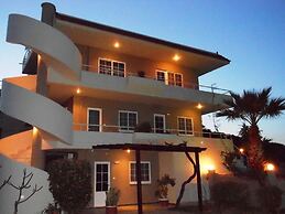 Villa Olive Grove