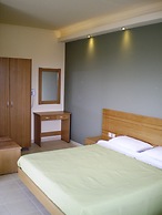 Villa Olive Grove
