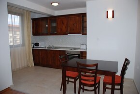 Elegant Lodge Hotel