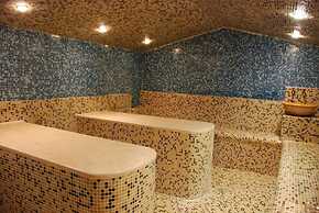 Elegant Lodge Hotel