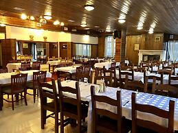 Elegant Lodge Hotel