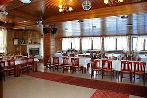 Elegant Lodge Hotel