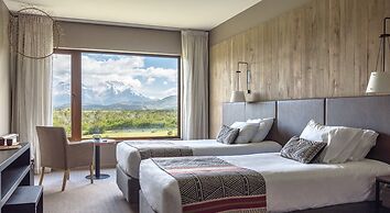 Rio Serrano Hotel + Spa