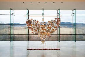 TAUROA Schloss Gabelhofen