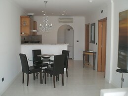 Aparthotel Residencia & Spa Parques Casablanca
