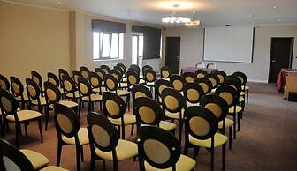 Hotel Dumbrava