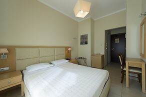 San Nectarios Hotel