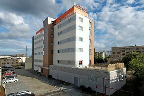 Hotton Hotel