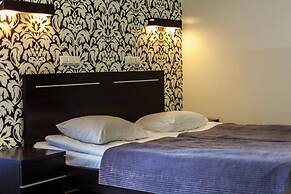 Hotton Hotel