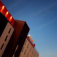 Hotton Hotel