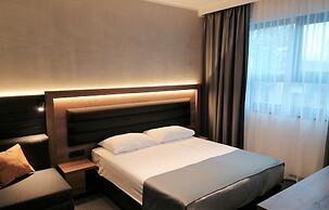 Hotel Aristos