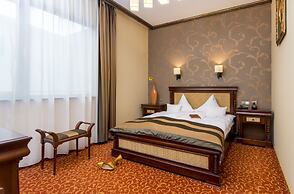 West City Hotel