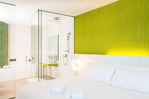NH Bratislava Gate One