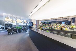NH Bratislava Gate One