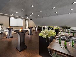 Pinia Hotel & Resort