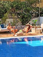 Parthenon Hotel