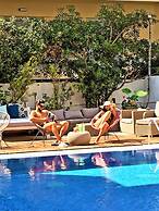 Parthenon Hotel