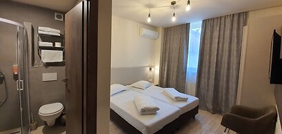 XO Residence