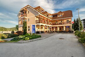 Garni Hotel Zvon