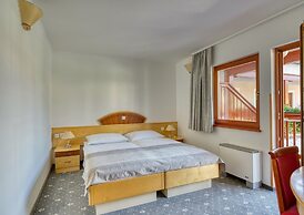 Garni Hotel Zvon
