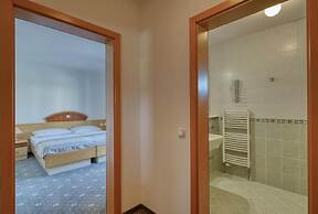 Garni Hotel Zvon