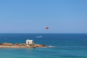 High Beach Hotel