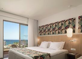 High Beach Hotel