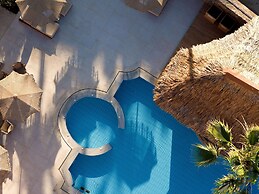 High Beach Hotel