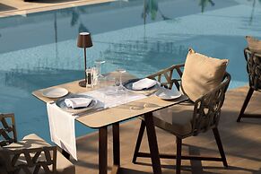 High Beach Hotel