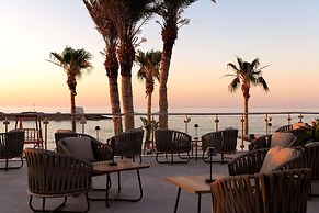 High Beach Hotel