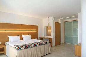 High Beach Hotel